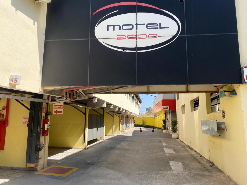 Motel 2000 Guarulhos Dış mekan fotoğraf