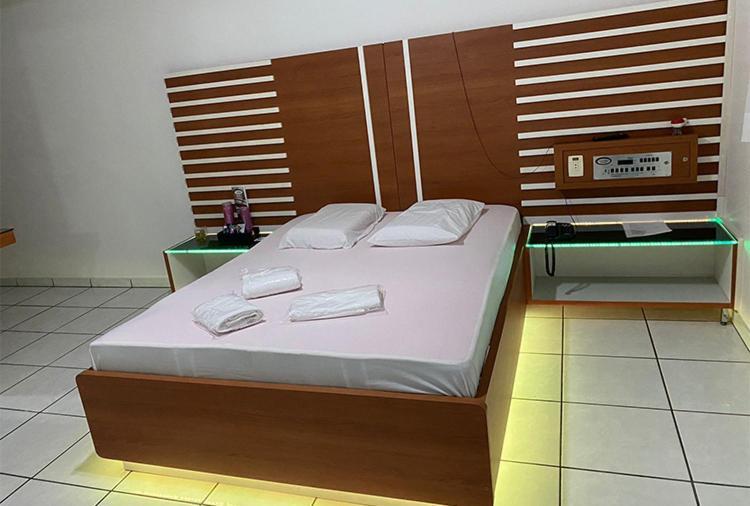 Motel 2000 Guarulhos Oda fotoğraf