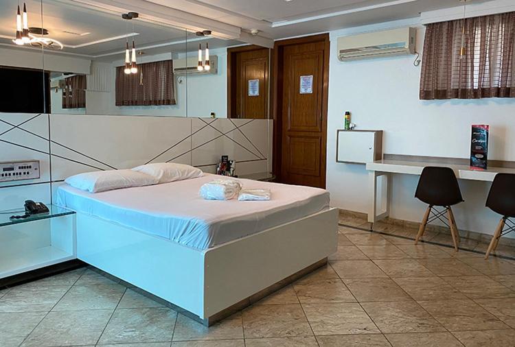 Motel 2000 Guarulhos Oda fotoğraf