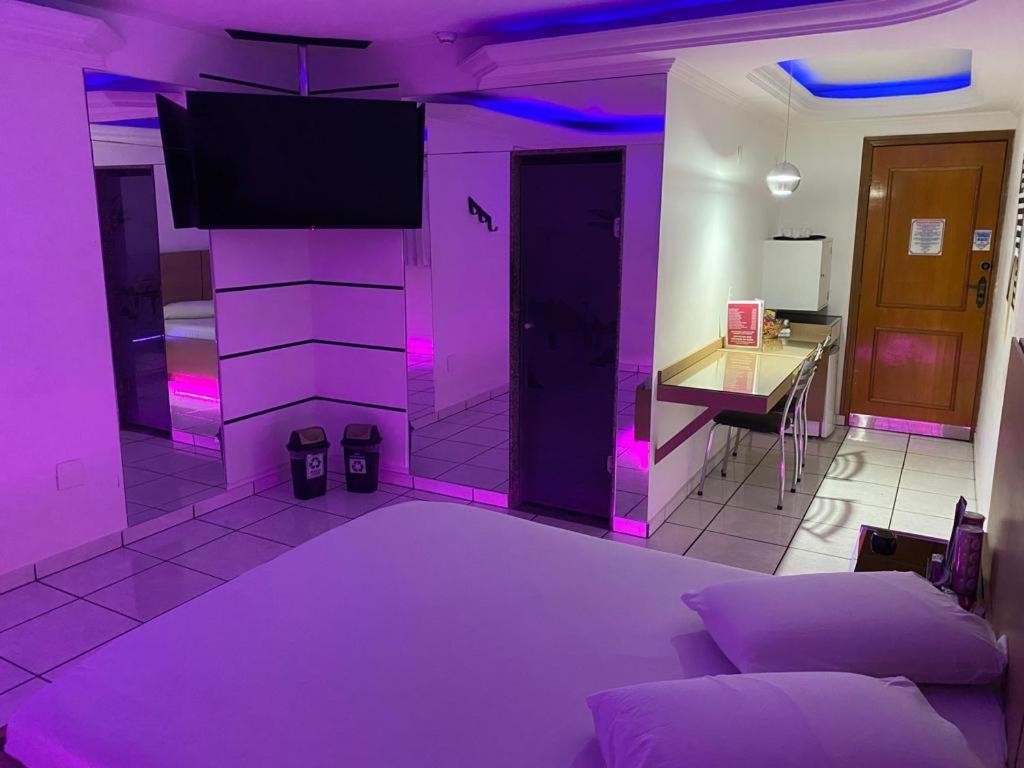 Motel 2000 Guarulhos Oda fotoğraf