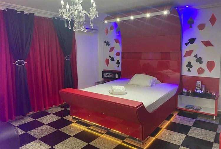 Motel 2000 Guarulhos Oda fotoğraf