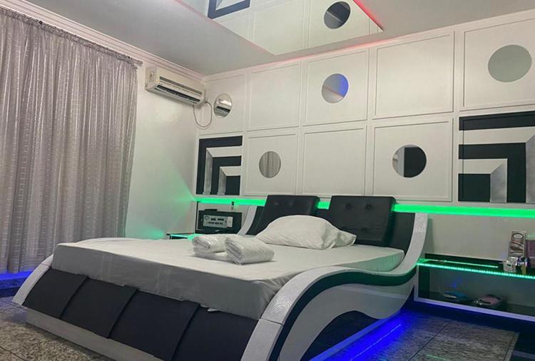 Motel 2000 Guarulhos Oda fotoğraf