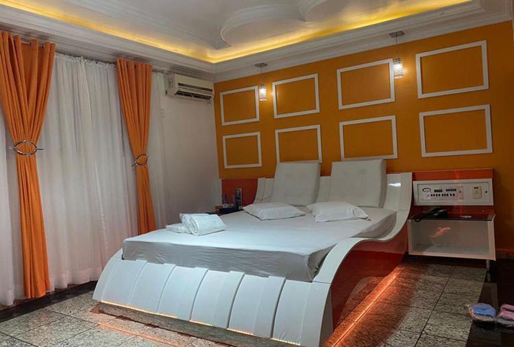Motel 2000 Guarulhos Oda fotoğraf